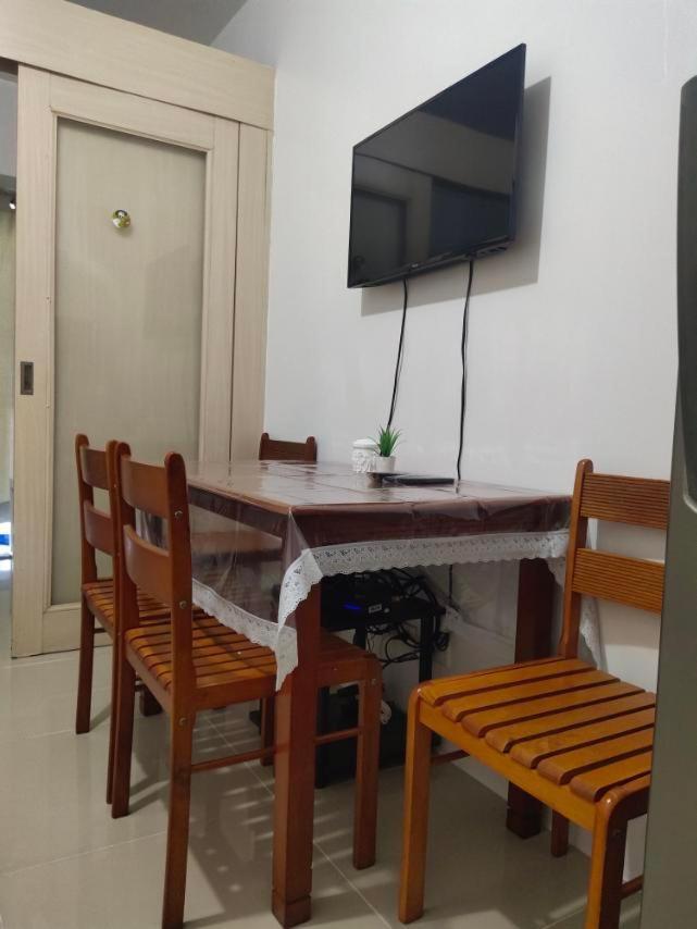 Rhm Sea Residences Condostaycation Moa,Smx Pasay Exterior photo
